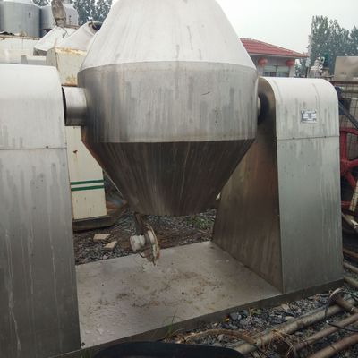 二手干燥設(shè)備選購指南 雙錐回轉(zhuǎn)、真空耙式與熱風(fēng)烘箱對比分析